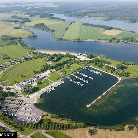 Super Logement En Plein Coeur De La Ville , Chez Tify Brienne-le-Chateau Luaran gambar